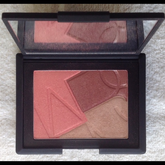 Nars Realm of the Senses blush palette